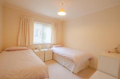 20 Scarletts Well Park TPS Bodmin Branch 01208 872