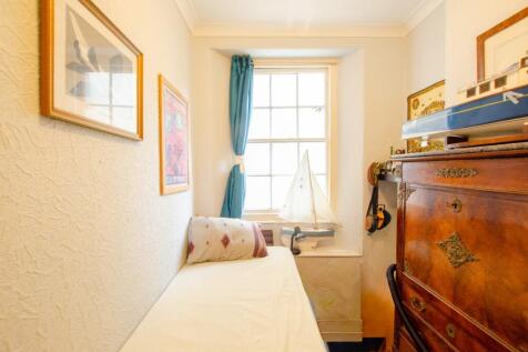 31 Castle Street TPS Bodmin Branch 01208 872728-10