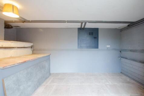 36 Roman Drive TPS Bodmin 01208 74182-3