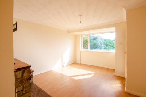 4 Beatrice Road TPS Bodmin 01208 74182-06