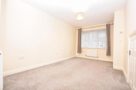 27 Gedon Way TPS Bodmin 01208 74182-3