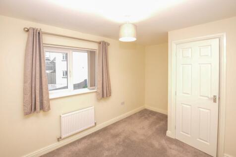 27 Gedon Way TPS Bodmin 01208 74182-8