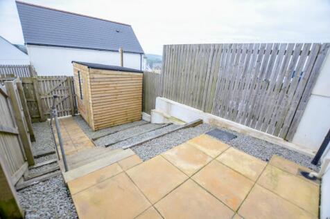 27 Gedon Way TPS Bodmin 01208 74182-6