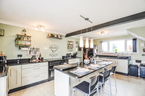 TPS 16 Church Park 0120874182 02