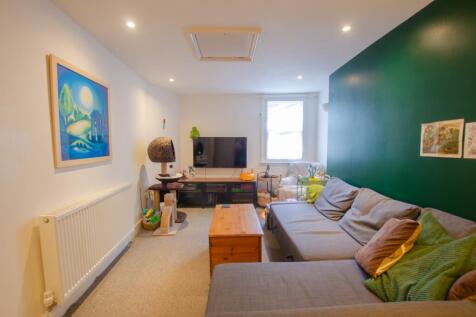 1 Arnold Place TPS Bodmin 01208 74182-01