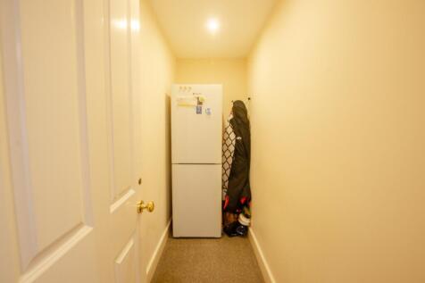 1 Arnold Place TPS Bodmin 01208 74182-07