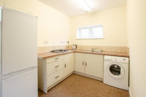 ittle Towan TPS Bodmin 01208 74182-7