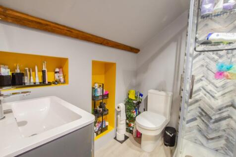 9 Robartes Road TPS Bodmin 01208 74182-17