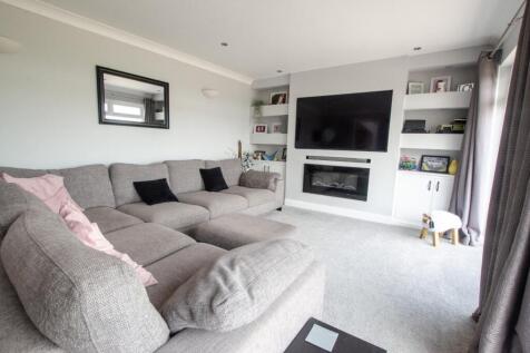 10 Lanhydrock View TPS Bodmin Branch 01208 74182 -