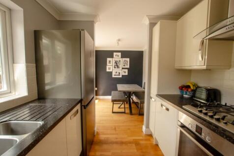 10 Lanhydrock View TPS Bodmin Branch 01208 74182 -