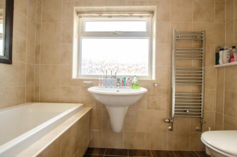 10 Lanhydrock View TPS Bodmin Branch 01208 74182 -