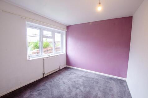 37 Wallace Road TPS Bodmin 01208 74182-06