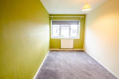 37 Wallace Road TPS Bodmin 01208 74182-08