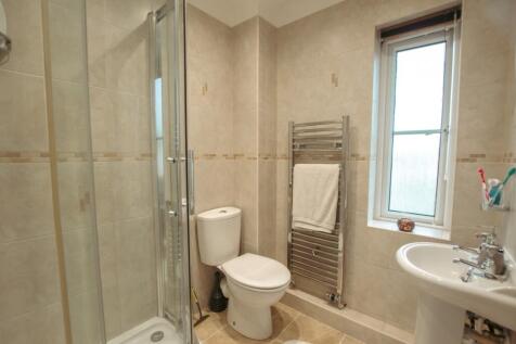 20 Barons Meadows TPS Bodmin 01208 74182-14