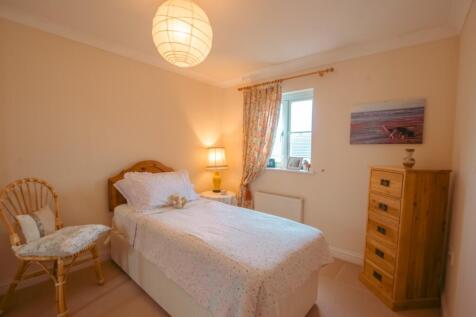 18 Grass Valley Park TPS Bodmin 01208 74182-20