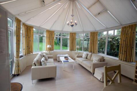 24 Treverbyn Road-07