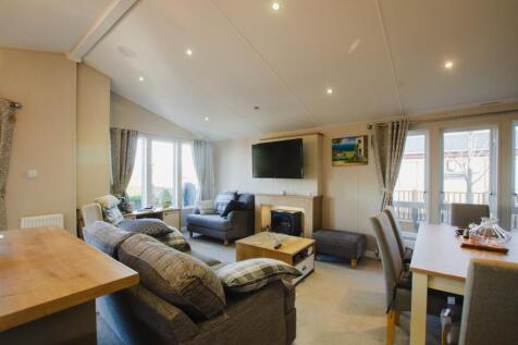 3 Vernon Villas - TPS 01208 872728-28