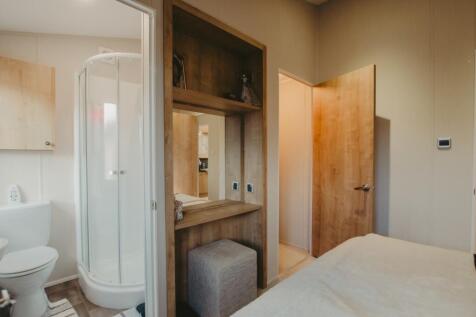 3 Vernon Villas - TPS 01208 872728-33