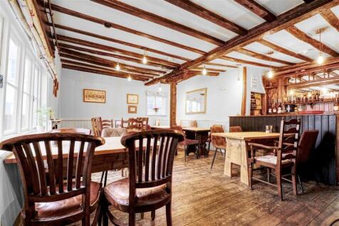 pub 4.jpg