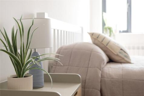 Show Apartment