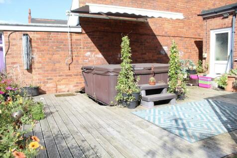 Outside Picture 4