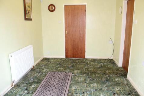 Bedroom 3 / Dining Room