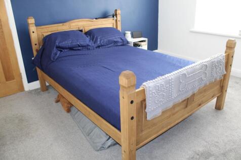 Bedroom 1 Picture 2