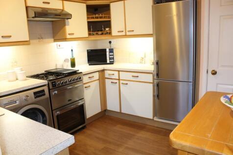 Fitted Kitchen