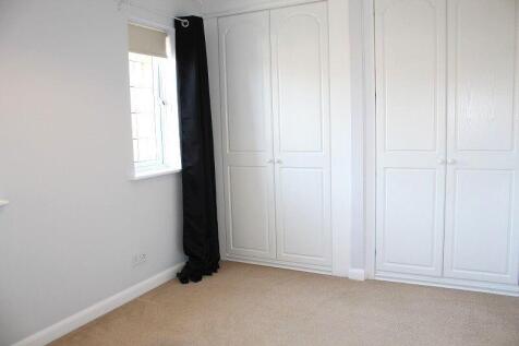 Bedroom 2 Picture 2