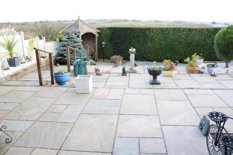 Outside Picture 3