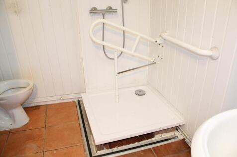 Ground Floor Shower Room