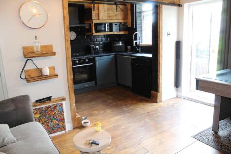 Fitted  Dining Kitchen