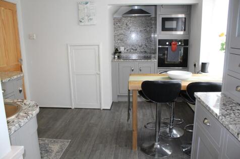 Fitted  Dining Kitchen