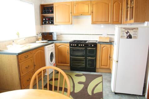 Fitted  Dining Kitchen