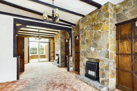Lounge Dining Room