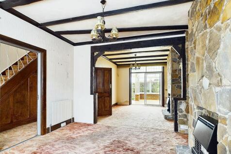 Lounge Dining Room