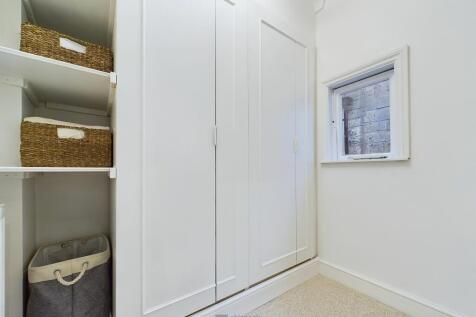 Bedroom 4/Dressing Room