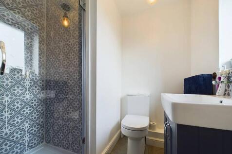 Ensuite Shower Room