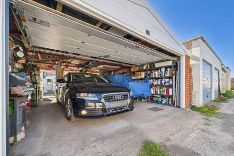 Double Garage