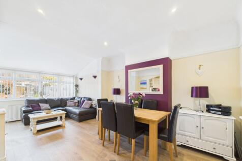 Dining Room/Kitchen