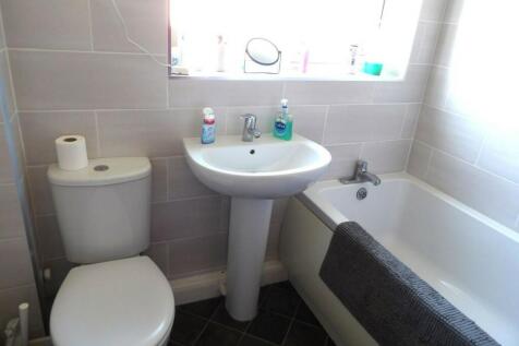MODERN BATHROOM