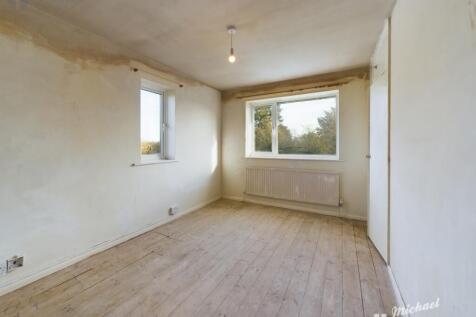 CAM03852G0-PR0180-STILL016