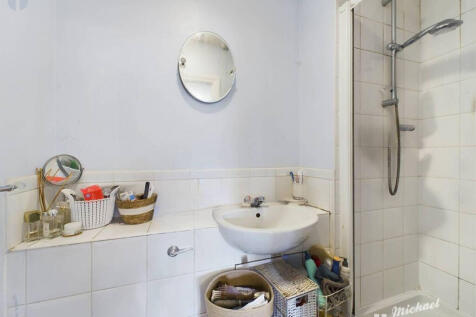 CAM03218G0-PR0543-STILL001-thumbnail-h750-70