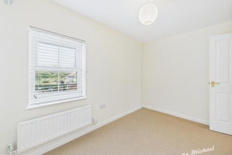 CAM03852G0-PR0375-STILL006