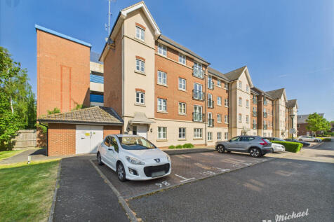 CAM03218G0-PR0641-STILL016