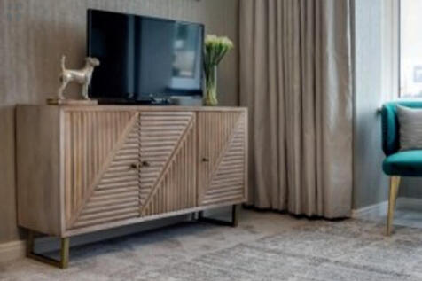 lounge graphic