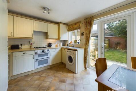 CAM03852G0-PR0097-STILL008