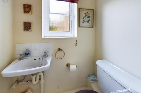 CAM03852G0-PR0097-STILL013