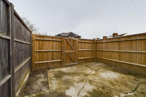 CAM03218G0-PR0542-STILL012