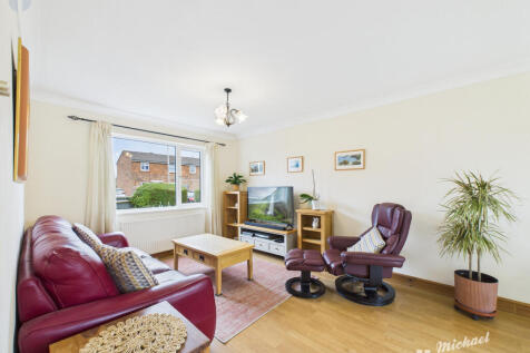 CAM03218G0-PR0777-STILL002